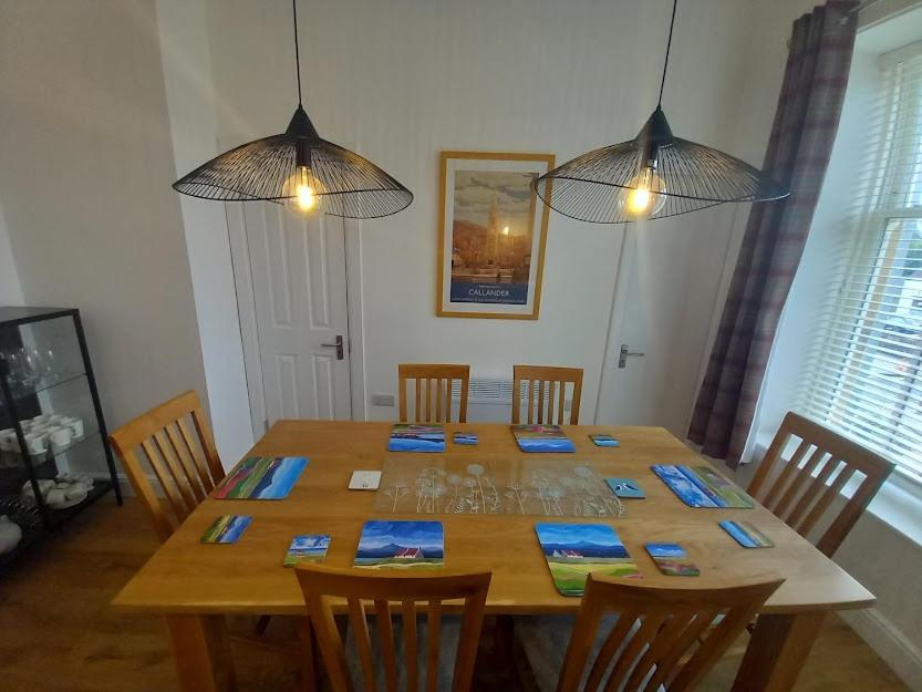 Stunning Village Centre Holiday Home 칼란더 외부 사진